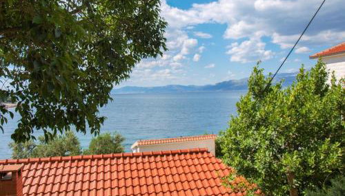 Beachfront Apartment With big Terrace and Garden - Foto 5
