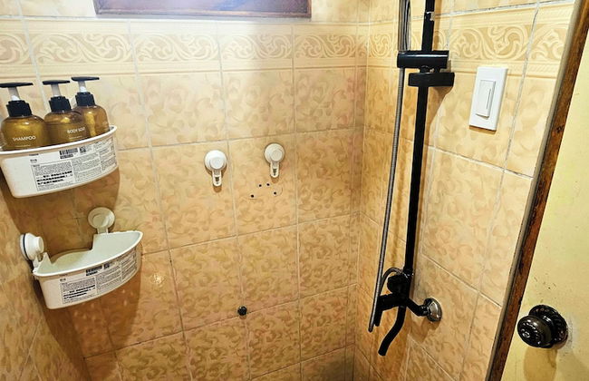 Vacation House Camp 7 Baguio Transient 6BR - Foto 25