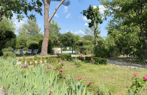 Mas de Veroncle, piscine et quiétude à Gordes - Photo 22