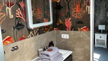 Traumhafter Altbaucharme in zentraler Lage - Foto 2, towels