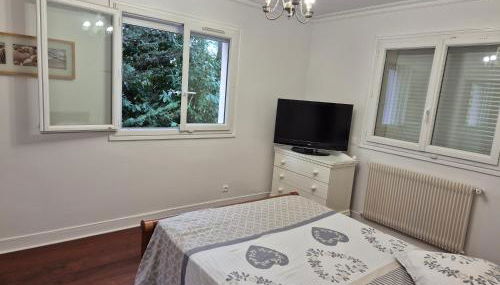 Superbe F2 rénové Terrasse fleurie - Foto 4