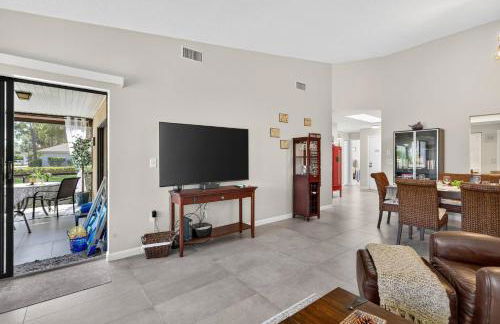 Florida Oasis Fully Equipped • 12 Min to Beaches - Foto 8
