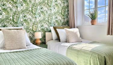 Luxury Modern House, Free Driveway Parking and Garden! Fully Equipped, Sleeps 6 Guests - Foto 2