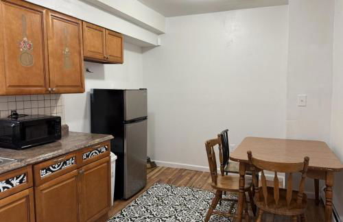 Private house with 4 bedrooms 2 bathrooms, NYC direct bus 1 block away, MetLife Stadium FIFA World Cup 30 minutes away - Foto 11