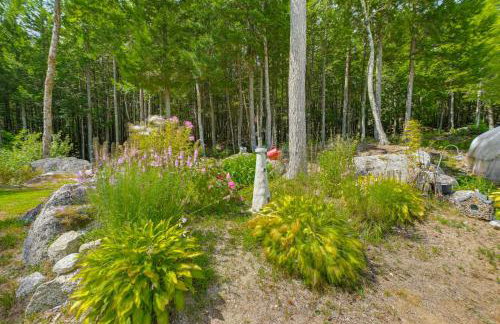 Explore Coastal Maine! Cozy Apt w/ Yard & Garden - Foto 23
