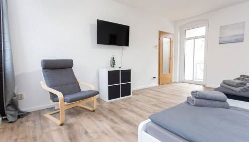 Schickes 1-Raum-Apartment mit Balkon und vollausgestatteter Küche - Foto 2