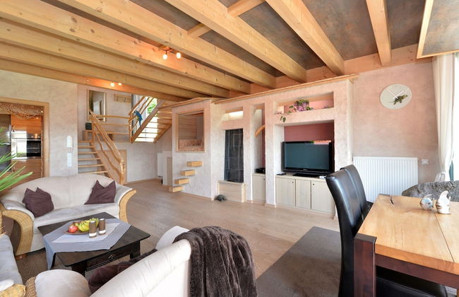 Tranquil Holiday Home in Blossersberg With Terrace - Photo 26