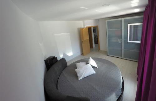 Casinha das Bonecas - Casa com Piscina Privada - Foto 41