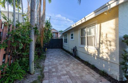 West Palm Beach Bungalow with Swimming Pool - Foto 31