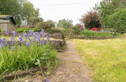 High Peak 5-Star Haven Gardens, Parking & WiFi - Foto 13