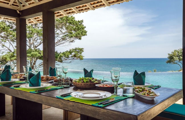 Spectacular Hilltop Beach Villa Located Next To A Surf Break - Photo 8