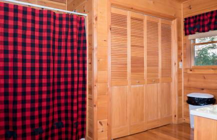 Red Apple Mountaintop cabin hot tub, WiFi, Pet friendly, Fireplace, pit, BEST VIEWS - Foto 22