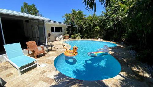 Deerfield Beach heated pool house - Photo 4, Garden, sunbed, Garden view