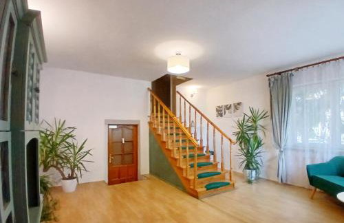 KRK stop near airport - Foto 13