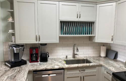 Pensacola Beach Gulf-Front 2BR Condo with Pool & Hot Tub - Photo 13