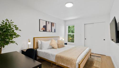 Chic Uptown Phoenix Home - Pool Table & Perfect Location - Foto 4