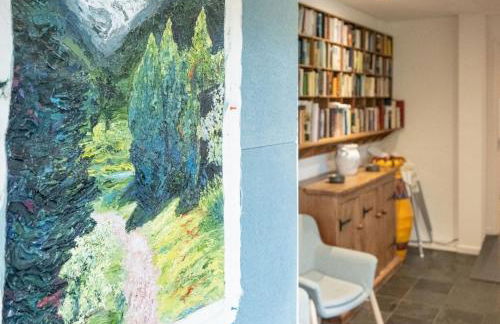 Stunning 6 Bedroom with Swimming Pool & Sauna! - Foto 109