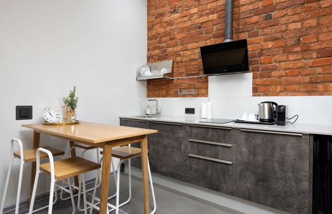 Underwood Art Room - Photo 41