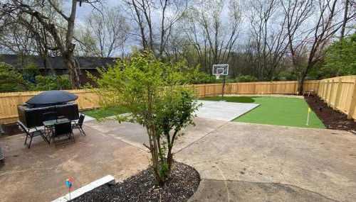 New Listing The Playhouse with Spa Games & More - Foto 2