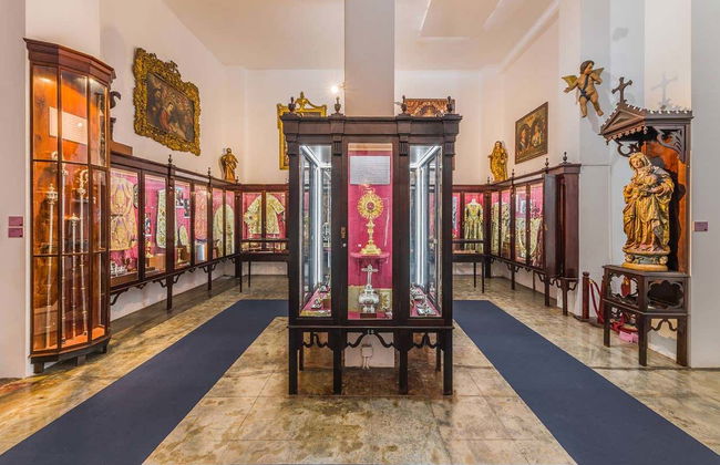 Entrada a la catedral de La Laguna - Foto 3