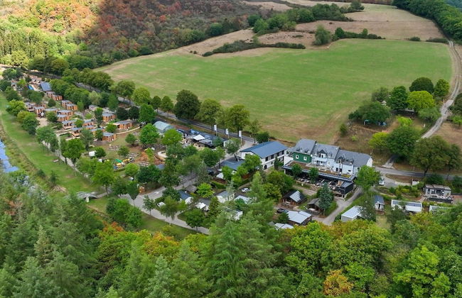 Modern Chalet With Dishwasher, in a Holiday Park, in a Natural Environment - Photo 12