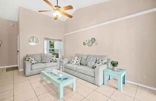 Sunset Serenity - 3BR Beach Townhome with outdoor patio - NEW HOT TUB, Steps to Ocean Fun! - Foto 14