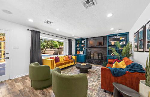 The Pines I Sleeps 12 I Private Pool I Patio & BBQ - Foto 6