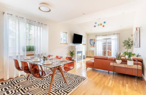 Luxury Home - Reading & Game Room - Outdoor Dining home - Foto 2