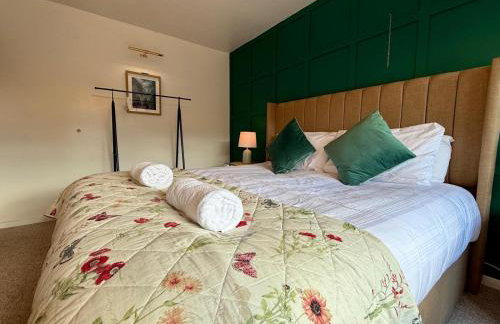 Modern 3 Bedroom Bungalow, EV Friendly, Parking Included - Foto 62