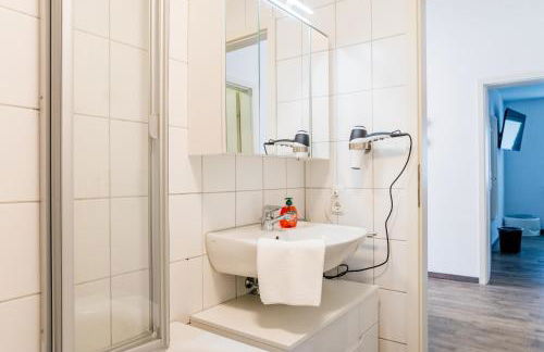 janu-homes - 2 Zimmer Apartment - 4 Betten, Lahnblick vom Amselweg - Photo 12