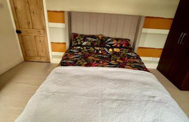 2 bedroom Hidden Gem in Stamford with parking - Foto 5