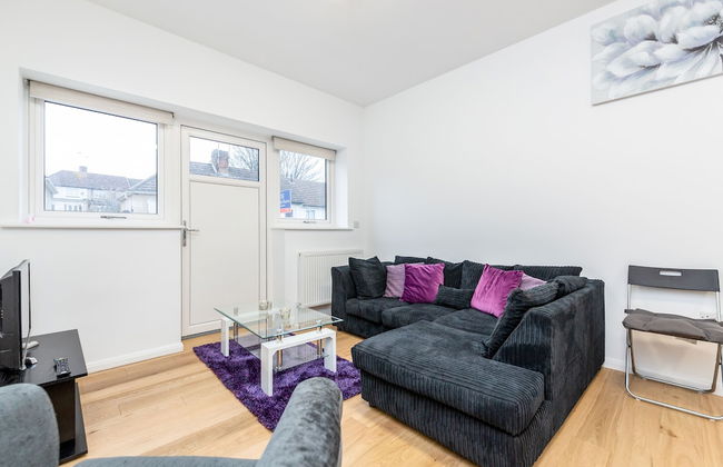 2BR Apt-sleeps 5-accessible-central Dartford - Photo 11