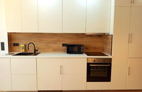 Hangar 18 - II - Foto 6