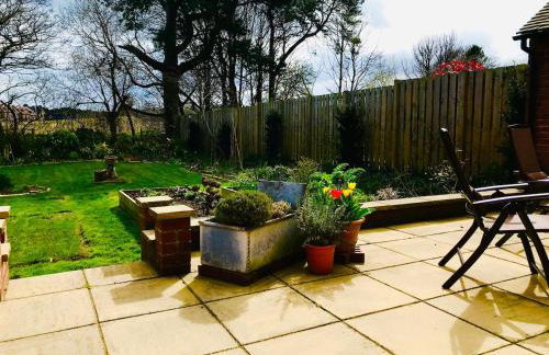 The Firs Holiday Home - Foto 39