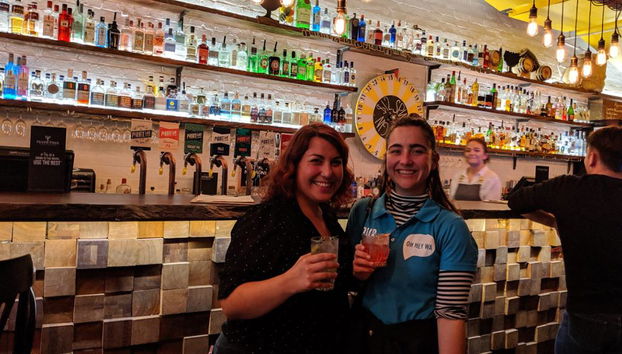 Recorrido por los bares pequeños y el arte callejero - Foto 4