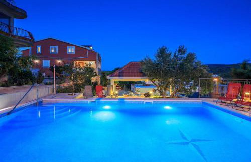 Apartment Zeljana - Photo 3