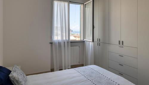 Aurora d'Elysium - Foto 5, wardrobe