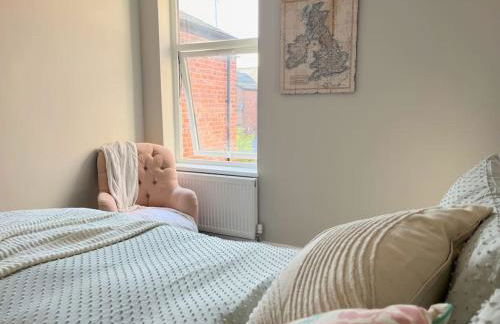 Artistic 3 bed home in Old Trafford next to MUFC - Foto 6