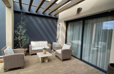 Villa 5 - Photo 1