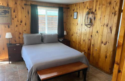 Cozy cabin #6 at Aspen Ridge Cabins - Foto 2