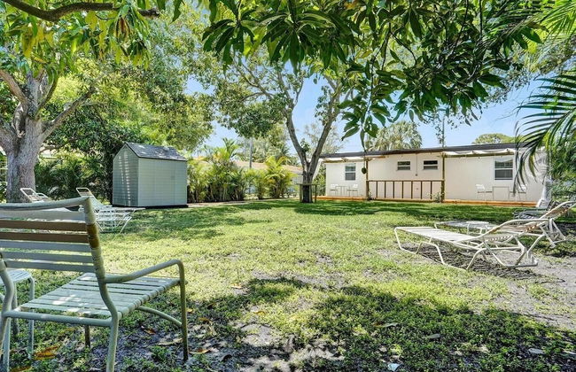 Modern Hallandale Apt w/ Backyard Near Beach - Foto 47