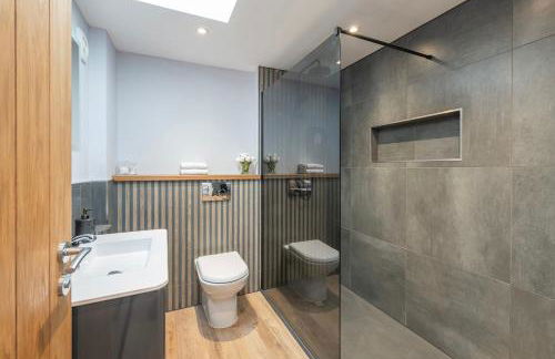 Laurel Lodge - Stylish Two Bed & Free Parking - Foto 14