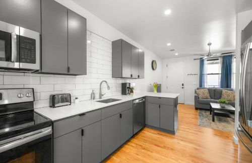 2-Bedroom East Austin Condo-Free Parking - Foto 4