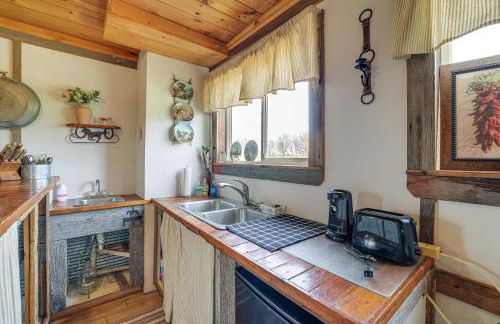 Pet-Friendly Purdy Home with Horse Stables and Trails! - Foto 11