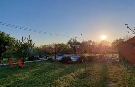 Villa Stone Medal - Photo 101