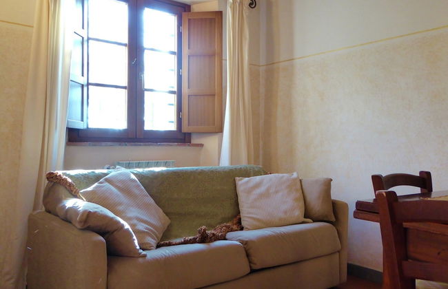 Holiday Home in Montecarelli With Pool - Photo 11