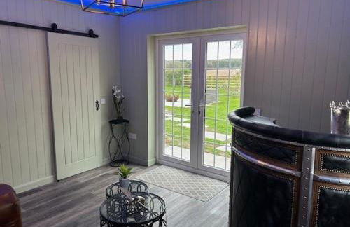 Couples Unique Stay in Bowling Club newly upgraded - Photo 28