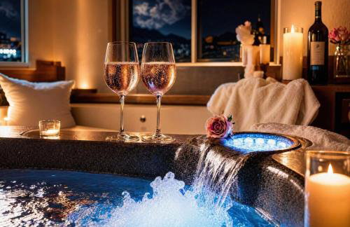The Perfumers House Hot Tub Near St Pete Beach - Photo 1