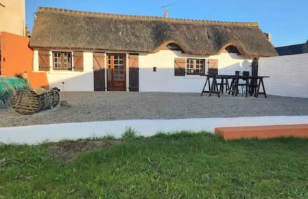 Chaumière côtière: plage à 500m,à deux pas du GR34 - Foto 1