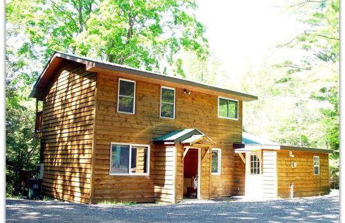 Romantic Cottage Rental with Hot Tub Outside Woodstock, New York - Foto 1